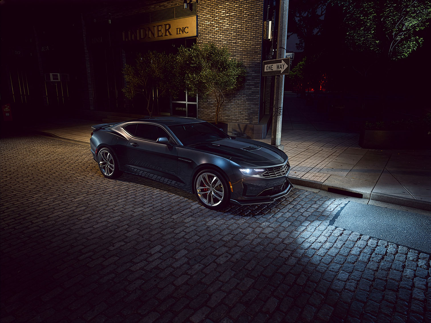 Chevrolet Camaro 2